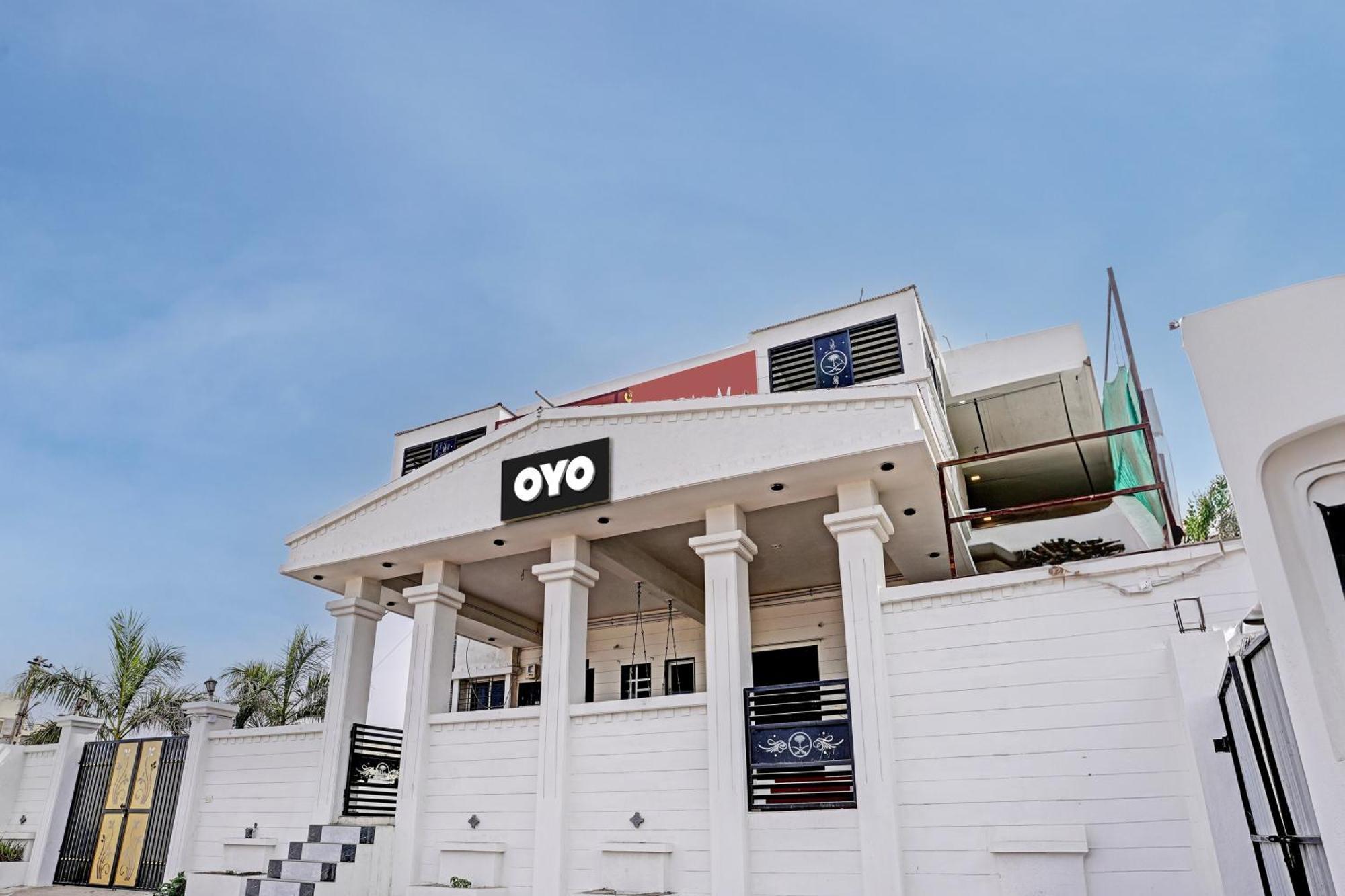 Hotel O White Palace Hotel Rajkot Exterior photo